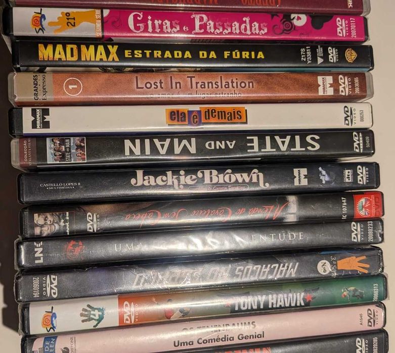 Pack + 50 DVDs variados