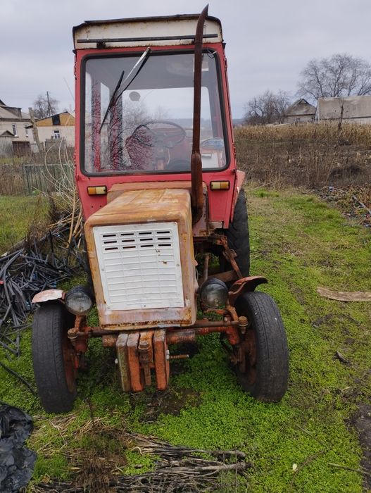 Продам трактор т 25