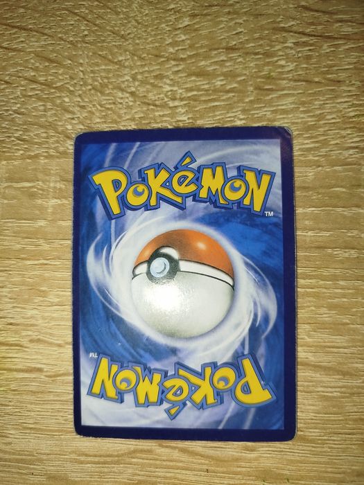 Carta Pokémon Blacephalon.