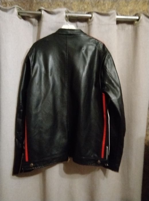 Куртка кожаная мотокуртка