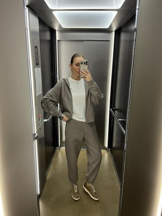 Оригінальний жіночий спортивний костюм Calvin Klein ХС-С