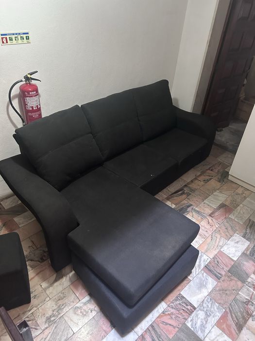 Sofa usado com long chase
