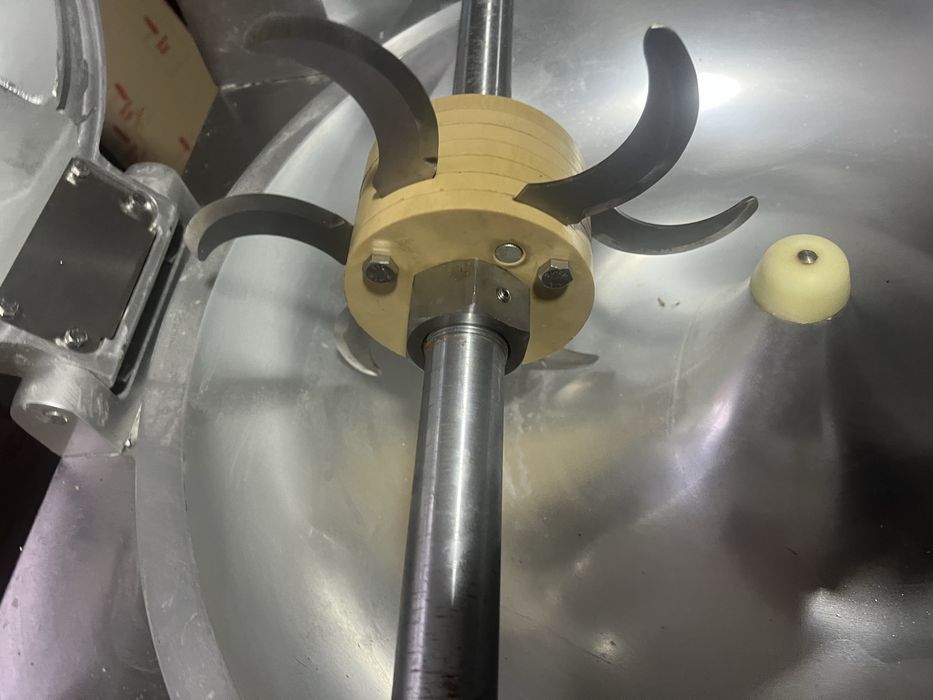 Куттер мясной hlq20