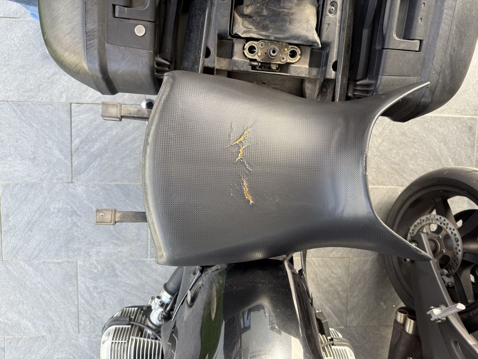 Banco/Selim do condutor BMW R1150R