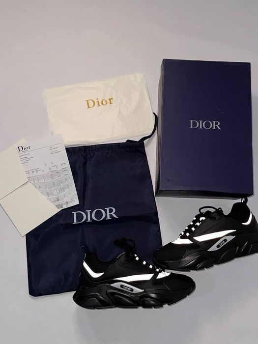 Dior b22.