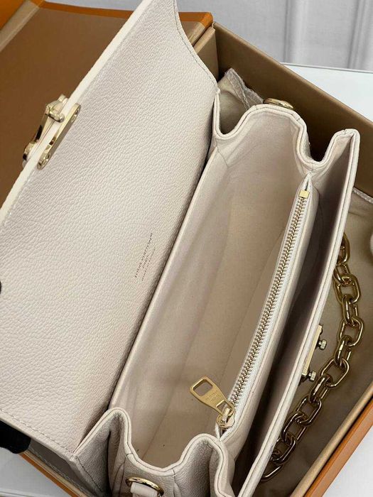 Сумочка Louis Vuitton Metis, Оригінал
