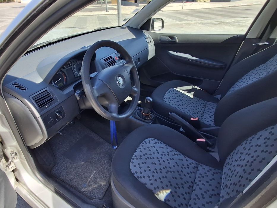 Skoda Fabia 1.2 Gasolina (2005) 2 Dono