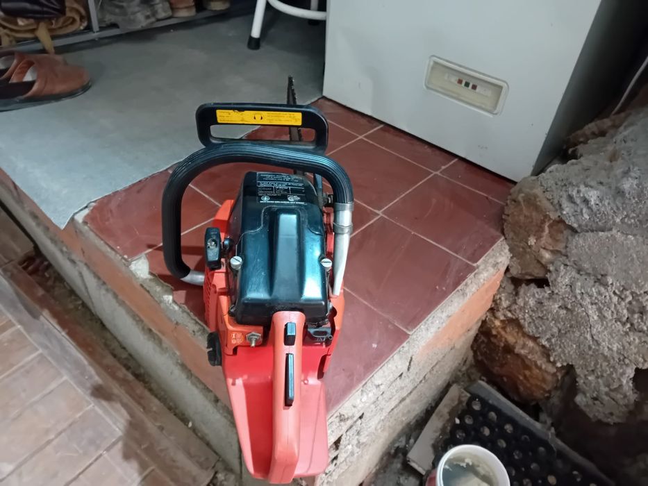 Motoserra em bom estado