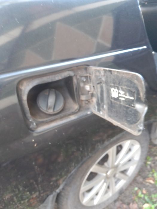 Продам ВАЗ 2110 з комплектом зимньої резини