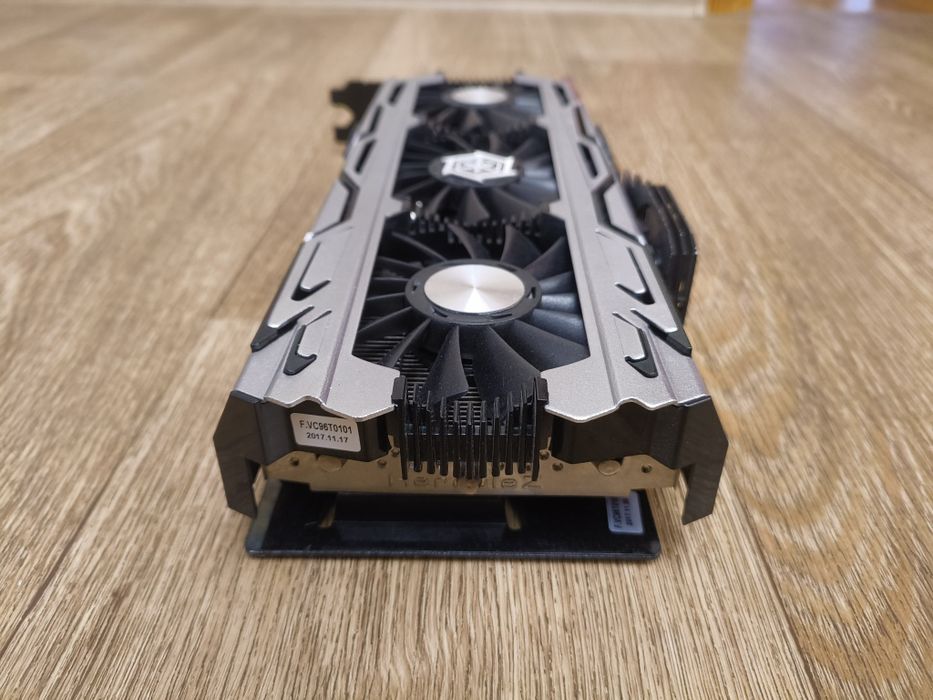 Відеокарта GTX 1070 8GB Inno3D HerculeZ X4