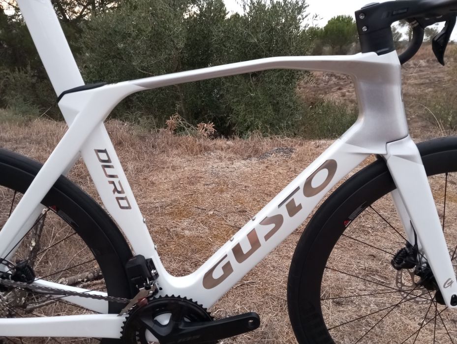 Gusto Duro EVO Full Carbono