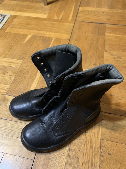 Берці , ботинки .Натуральна шкіра