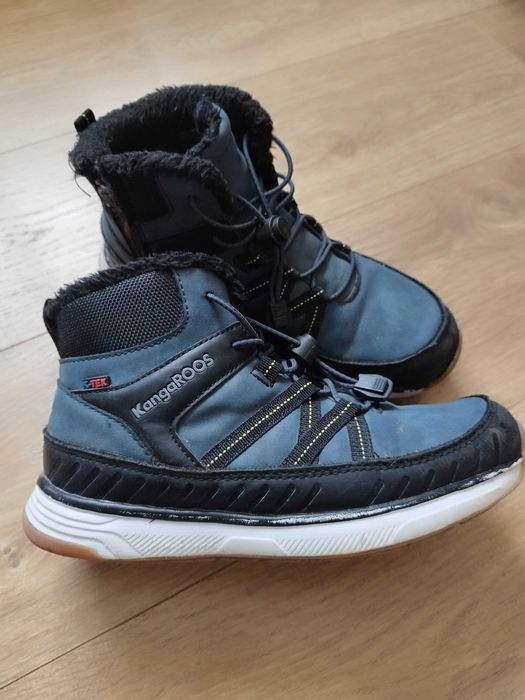 Дитячі черевики на теплу зиму