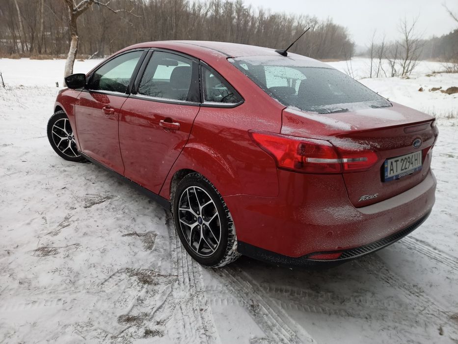 Ford Focus SEL • Автомат • Надёжный и экономичный седан