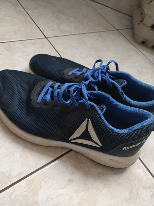 Sneakersy Reebok 44 na trening