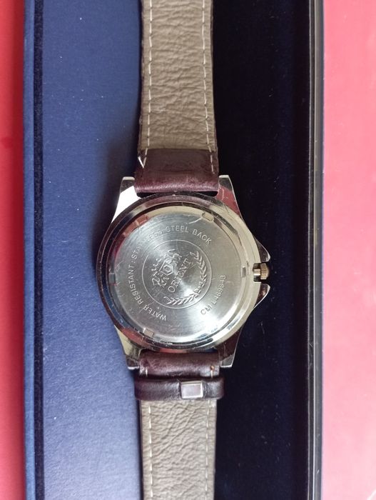 Часы "ORIENT" guartz