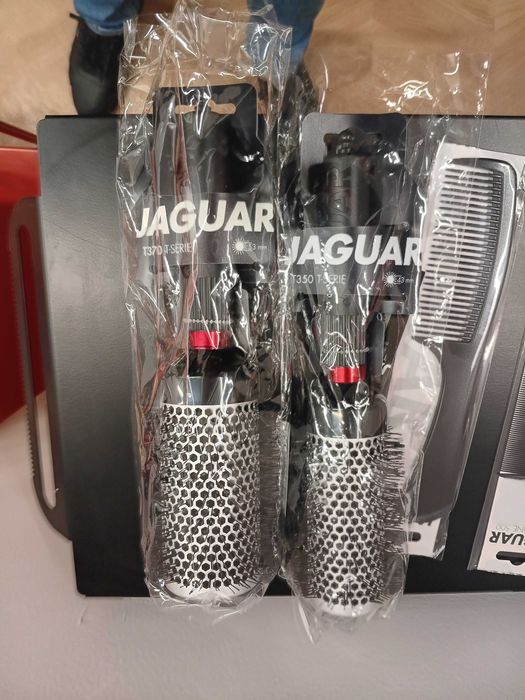 Szczotki i grzebienie Jaguar