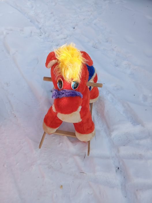 Велосипед дівчачий, коник-качалка