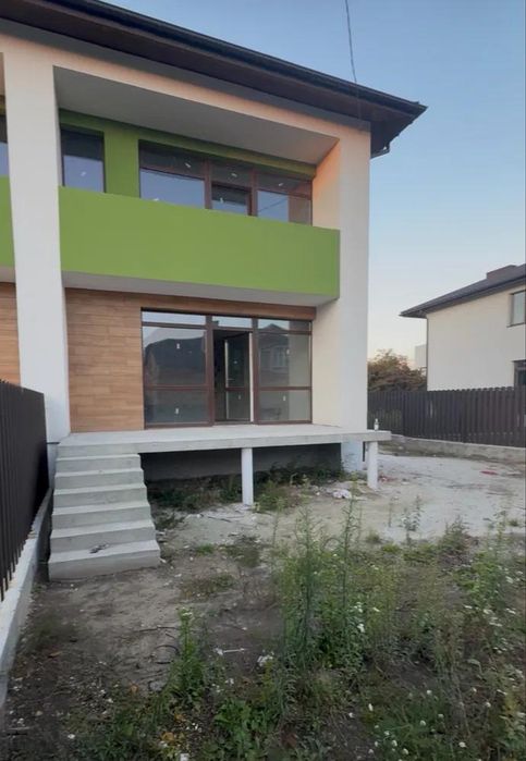 Котедж з ділянкою 3 сотки вул.Сірка 41А, с Зимна Вода