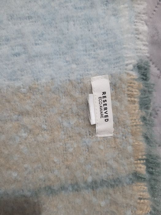 Duży szal damski Reserved