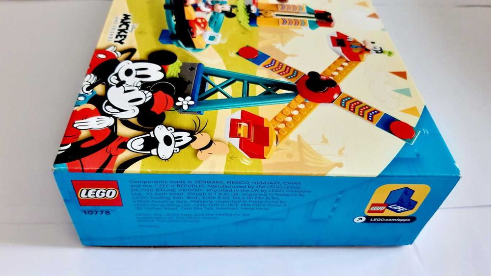 Lego Disney 10778 Mickey, Minnie and Goofy's Fairground Fun selado