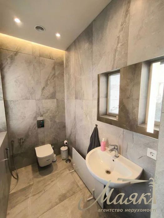 Аренда офиса 96м2 на ул.Барбюса 5-А, Олимпийская