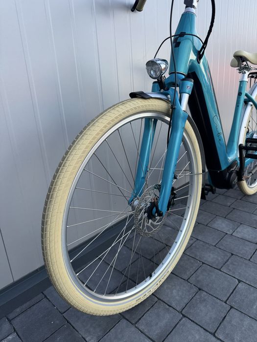 ROWER Cube Ella Bosch