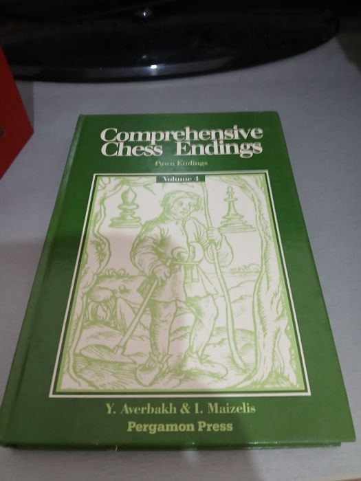 Estes são 5 volumes da série "Comprehensive Chess Endings"
