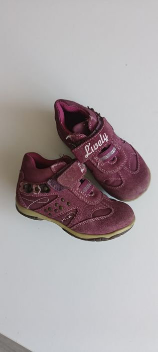 Półbuty dla dziewczynki z naturalnej skóry