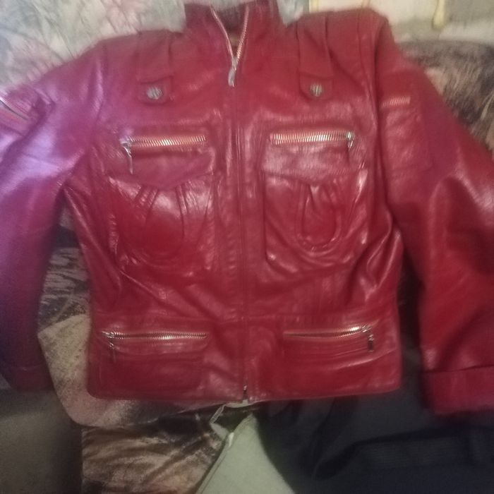 Продам Куртку Кожаную Жэнскую