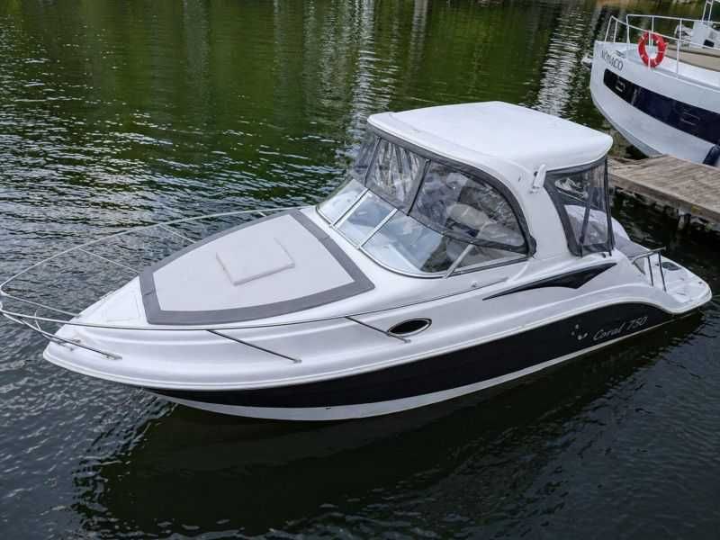 Łódź motorowa Coral 750 | 2020 r |