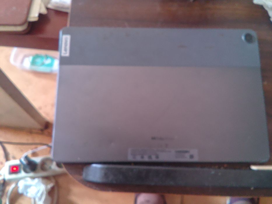 Vendo  tablet Lenovo 12 polegadas