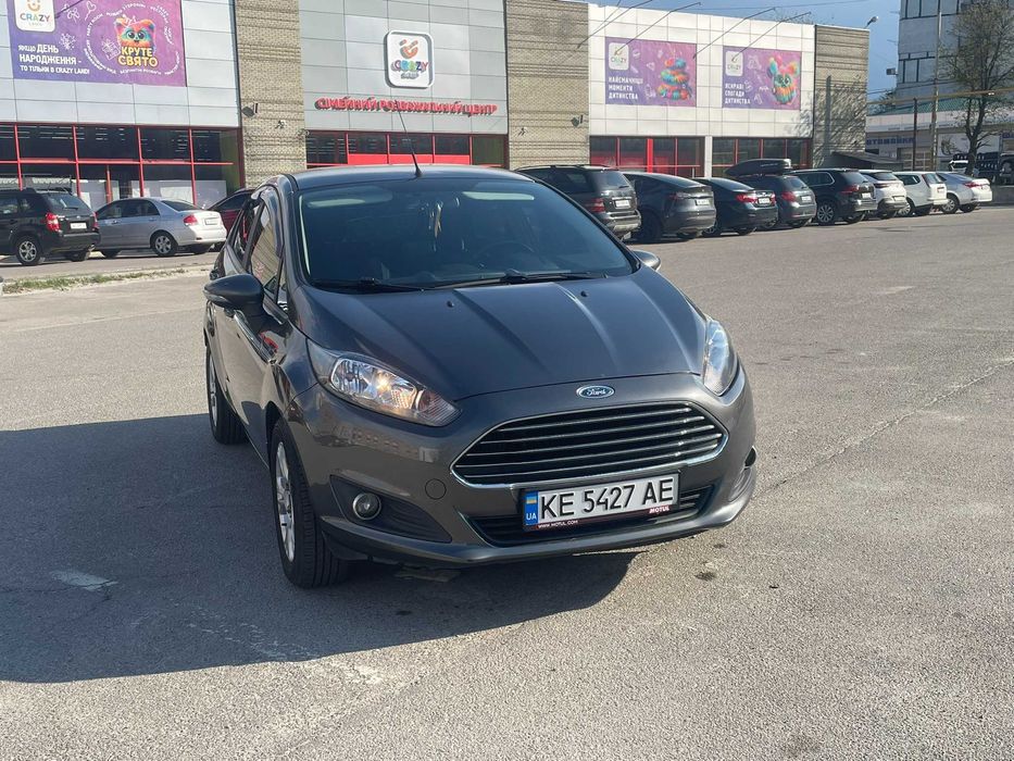 Продам Ford Fiesta 2015