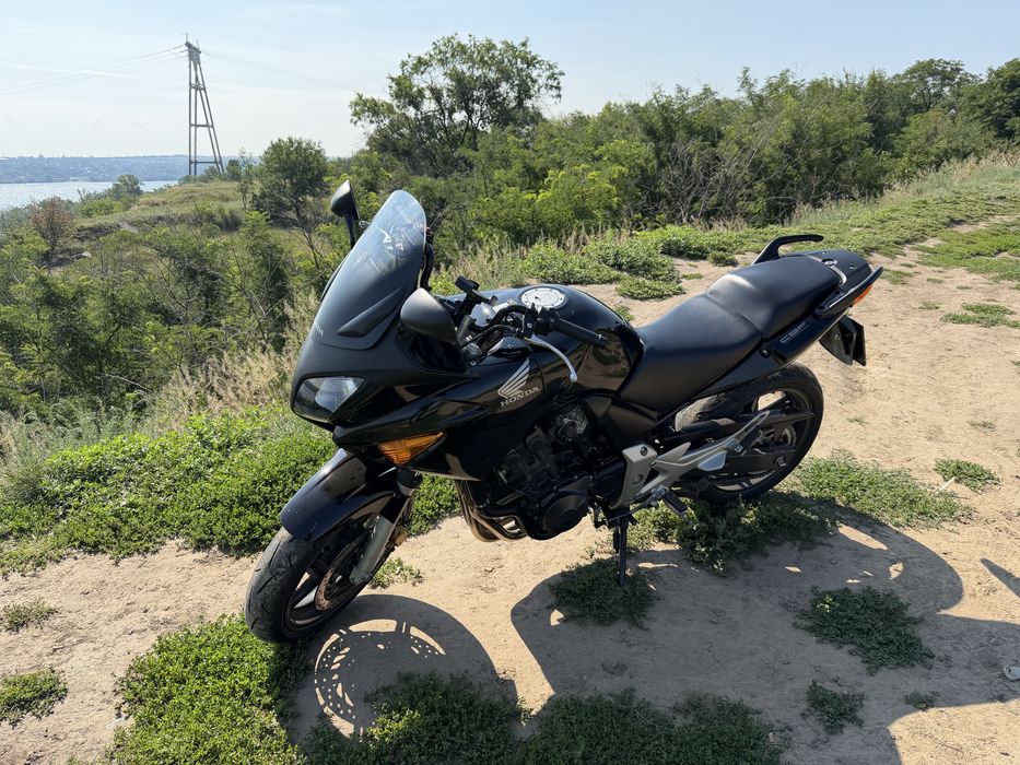 Продам HONDA CBF 600