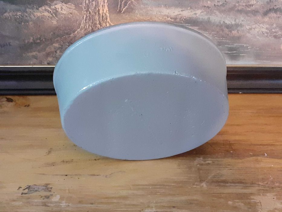 Gęsiarka zabytek -do ogrodu-żeliwo-zabytek