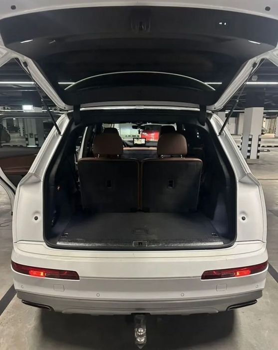 Audi Q7 2018 року