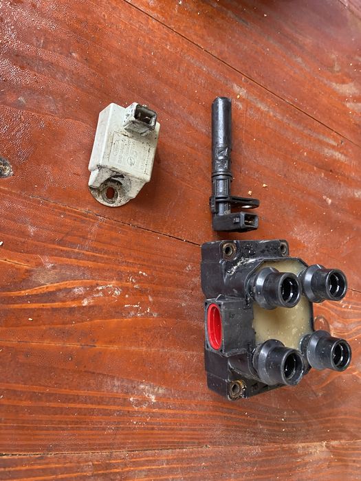 Катушка Ford escort 1,4i