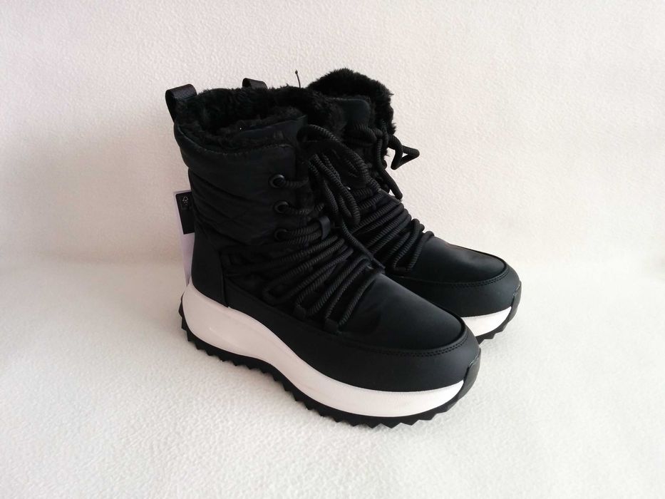 Zimowe buty ocieplane futerkiem - damskie śniegowce
