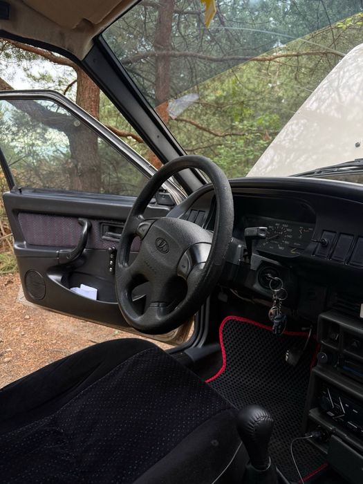 Lada 21099