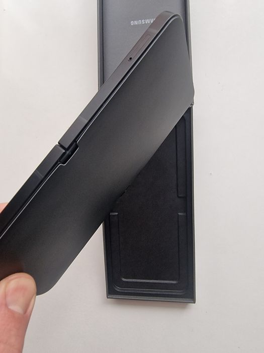 Samsung z flip 7 fe 128gb