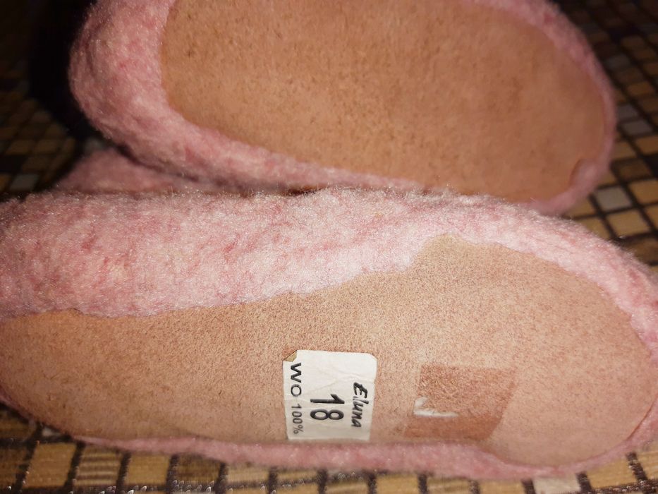 Носки, чуни детские. НОВЫЕ.