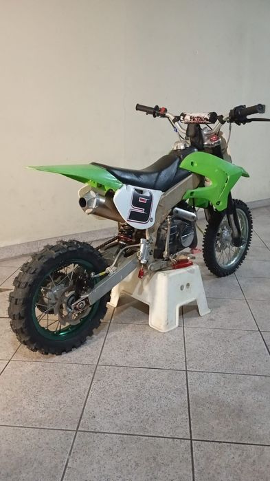 Mota 125 como nova
