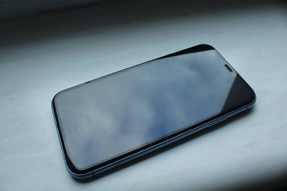 IPhone XR blue 128GB