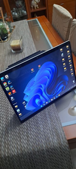 Surface  Microsoft processador Snapdragon X. como   NOVO !