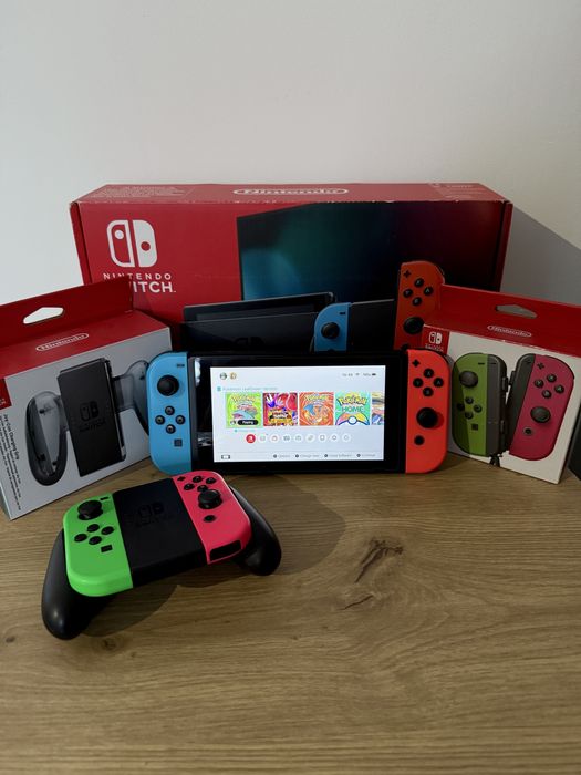Nintendo Switch zestaw 2 pary Joy Con komplet pudełko