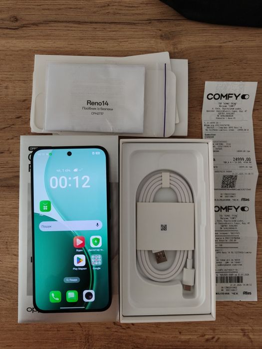 Смартфон Oppo Reno 14  12/256Gb(e-sim)