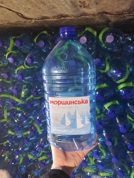 Пластикові пляшки.