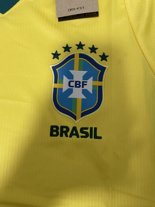 Brasil camisola principal mundial