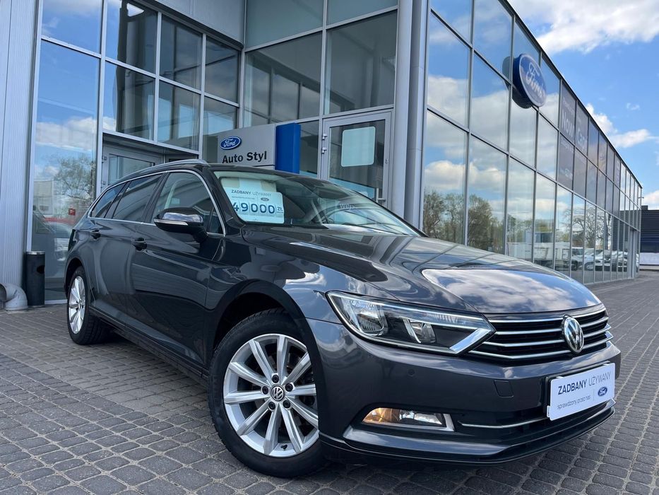Volkswagen Passat 2019rejestracja Sprzedaje Autoryzowany Dealer Forda Serwisowany w ASO