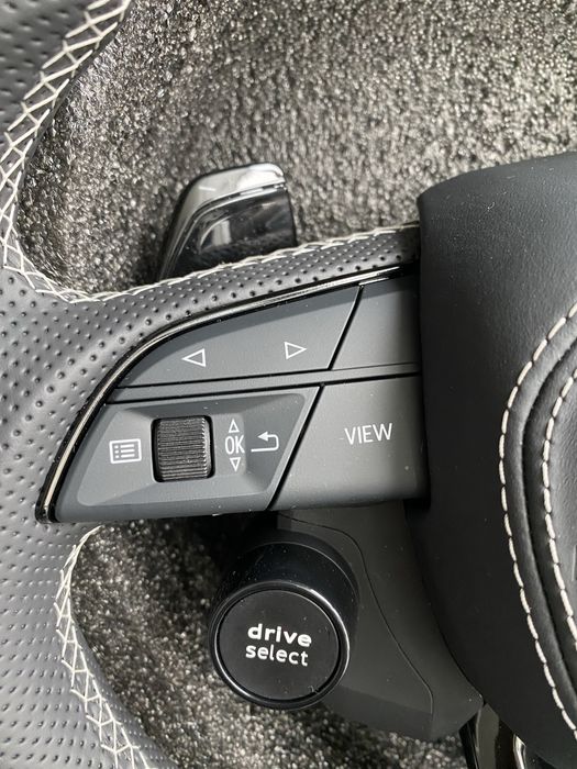 Спортивне кермо Audi RS5 / RSQ7 / RSQ8 Підігрів керма Карбон